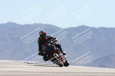 media/Oct-13-2025-Moto Forza (Mon) [[a66d839500]]/3-B Group/Session 4 (Turn 9)/